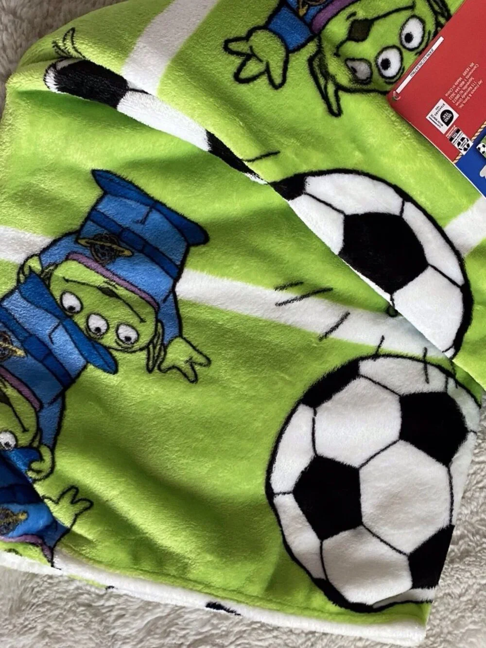 Disney Pixar Toy Story Throw Blanket The Claw Aliens & Soccer‎ Balls 50”X70” NEW